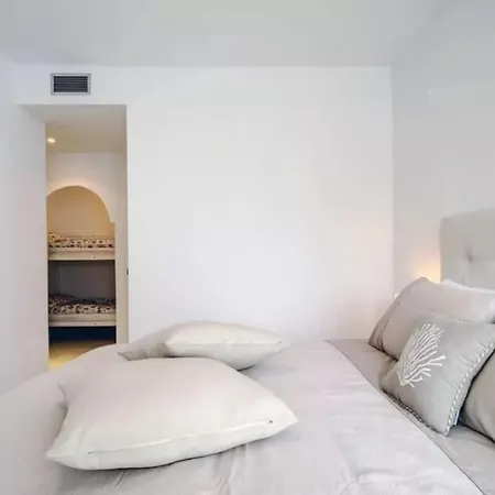 Apartment Stunning Penthouse In Golden Mile
