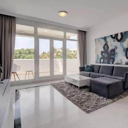 Apartment Stunning Penthouse In Golden Mile