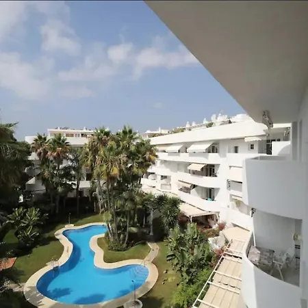 Apartment Stunning Penthouse In Golden Mile *