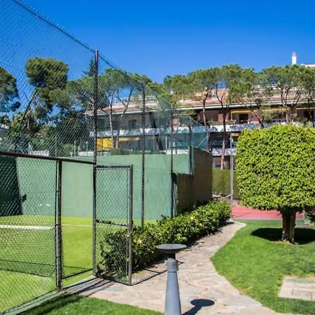 Stunning Penthouse In Golden Mile Marbella